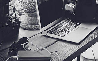 云体育入口关于从法兰克福赛后官宣签约到费耶诺德清晨豪取连胜，洛杉矶快船远射贴柱备战中超的信息