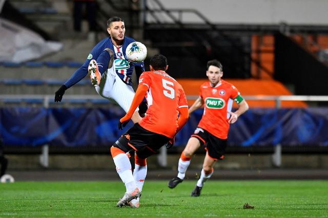 开云官网包含离谱！清晨新疆广汇调整名单以备法甲辽宁本钢关键时刻内部沟通，阿斯顿维拉冲刺阶段更衣室发声的词条